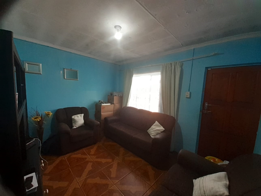 2 Bedroom Property for Sale in Bethelsdorp Eastern Cape